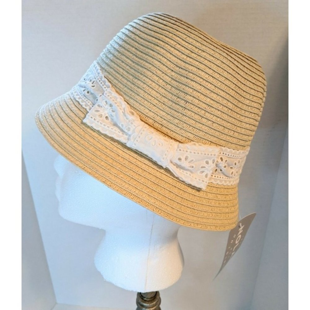 1920 NOLAN NYC Originals Girls Natural Straw Cloche w/ White Lace Hat Band Bow